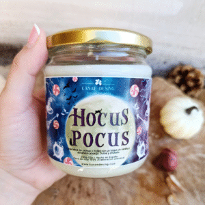 vela aromática de cera de soja Hocus Pocus aroma a piruleta de cerezas